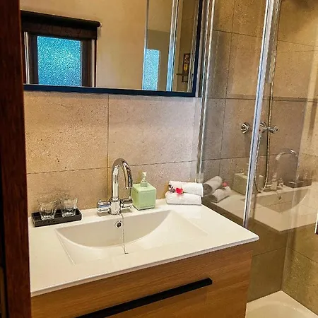 シャレー Aan De Rotte ロッテルダム